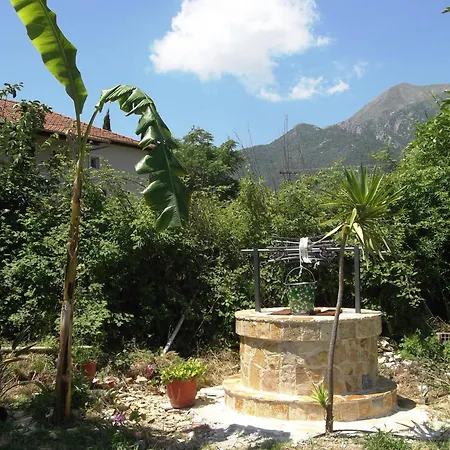 Aparthotel Aggelos & Deluxe