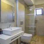 Aggelos & Deluxe 公寓式酒店 4*