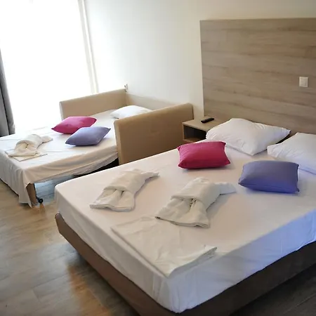 Aparthotel Aggelos & Deluxe