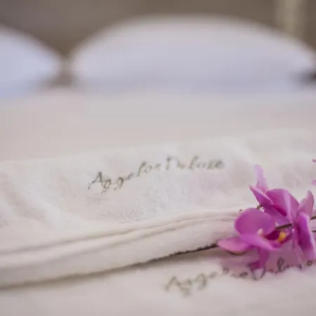 Aggelos & Deluxe Aparthotel 4*