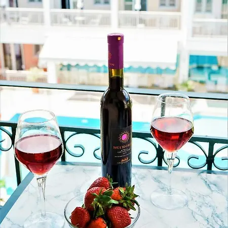 Aparthotel Aggelos & Deluxe 4*